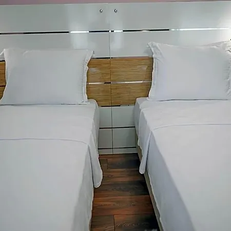 Otel Tok Epik *